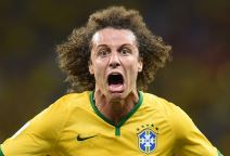David Luiz se raduje postizanju gola za Brazil.