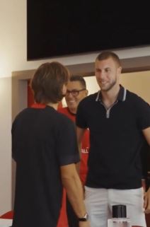 Luka Modrić i Strahinja Pavlović prvi razgovor u Milanu