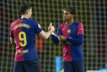 Robert Levadnovski i Lamin Jamal (4).jpg