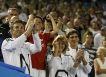 Novak Đoković pobedio Rodžera Federera 2008. godine na Australijan openu (5).jpg