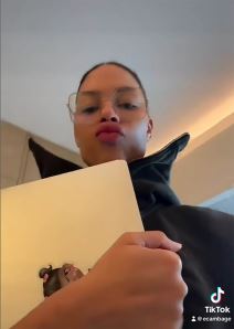 Liz Kembidž (4).jpg