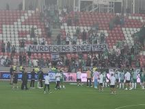 Transparent Makabi Haifa koji je razljutio Čehe.