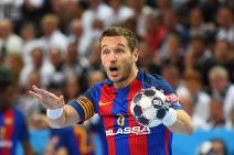 Viktor Tomas  (3).jpg