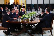 Sastanak Trampa sa evropskim političarima (1).jpg