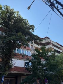 Sanja Vučić zgrada u Kruševcu (1).jpg