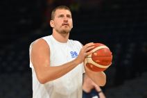 Zagrevanje reprezentacije Srbije pred utakmicu protiv Slovenije (2).JPG