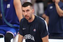 Zagrevanje pred utakmicu Srbija-Slovenija (3).JPG