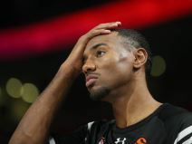 Ajzea Majk napušta Partizan nakon jedne sezone.