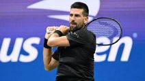 Novak Đoković udara dvoručni bekhend na US Openu