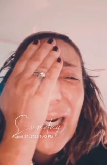 Ana Nikolić jeca na sav glas (1).jpg