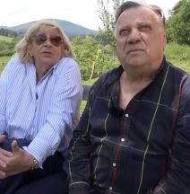 Halid Bešlić i supruga (2).jpg