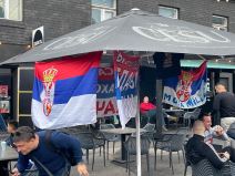 Navijači Srbije u Rigi pred meč sa Estonijom (1).jpg