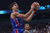 Bogdan Bogdanović na Eurobasketu protiv Portugalije