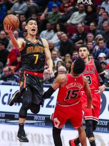 Džeremi Lin (3).jpg