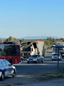 Kamion se zapalio na Ibarskoj Magistrali  (3).jpg