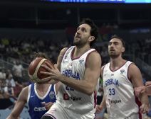 Vasilije Micić na meču Srbija Češka