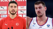 Alperen Šengnun i Nikola Jokić.