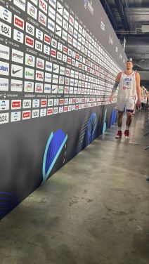 Nikola Jokić posle eliminacije Srbije (1).jpg