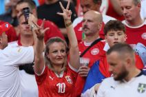 Navijači Srbije na utakmici.