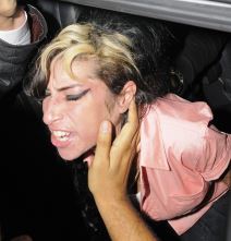 Ejmi Vajnhaus bivši muž Blejk (1).jpg