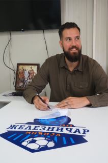 Miroslav Raduljica u dresu Železničara iz Inđije