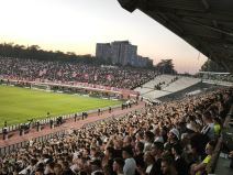 Tribine pred početak meča Partizan - Crvena zvezda (2).jpg