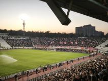 Tribine pred početak meča Partizan - Crvena zvezda (4).jpg