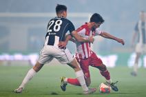 Partizan - Crvena zvezda  Tomas Hendel Janis Karabeljov