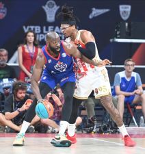 Crvena zvezda CSKA Moskva VTB Superkup 3.jpg