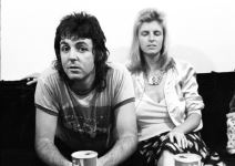 Pol Makartni Linda Makartni