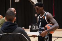 KK Partizan medija dej Šejk Milton