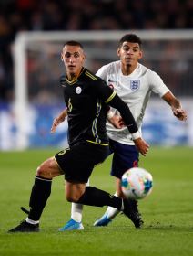 Arton Zekaj na meču Kosovo - Engleska.