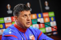 Vladan Milojević na konferenciji za novinare Zvezde u Portou