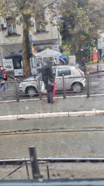 Saobraćajna nesreća na Bulevaru (4).jpg