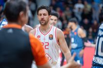 Vasilije Micić na utakmici protiv Efesa u Podgorici