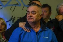 Halidov harmonikaš i sin pevaju u suzama (2).jpg