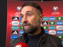 Mirko Vučinić daje izjavu posle debakla Crne Gore.