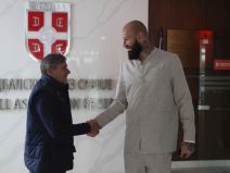 Selektor Dragan Stojković Piksi i golman Vanja Milinković-Savić.