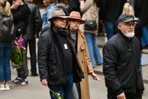 Ispraćaj za kremaciju proslavljenog reditelja i scenariste Zdravka Šotre (21).jpg