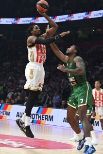 Crvena Zvezda - Žalgiris 2.jpg