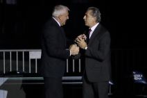 Željko Obradović i Serđo Skariolo se srdačno pozdravljaju