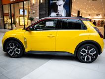 renault_5_stefan_stojanović_ (2).jpg