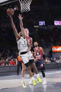 Baskonija - Partizan (8).jpg