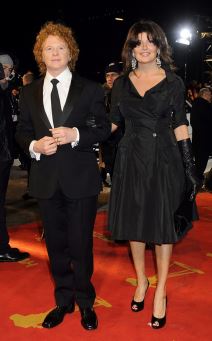 Mik Haknal Simpy red (3).jpg