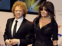 Mik Haknal Simpy red (4).jpg