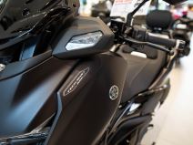 Yamaha X Max 300 (4).jpg