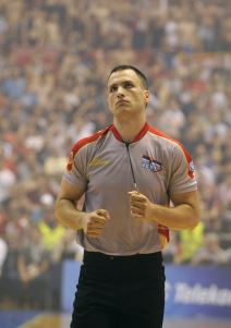 Uroš Nikolić košarkaški sudija