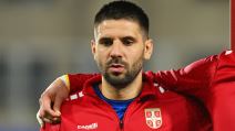 Aleksandar Mitrović sluša himnu Srbije