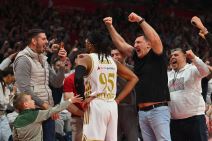 Čima Moneke na meču Zvezda Asvel