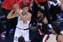 Bogdan Bogdanović u dresu L.A. Klipersa.